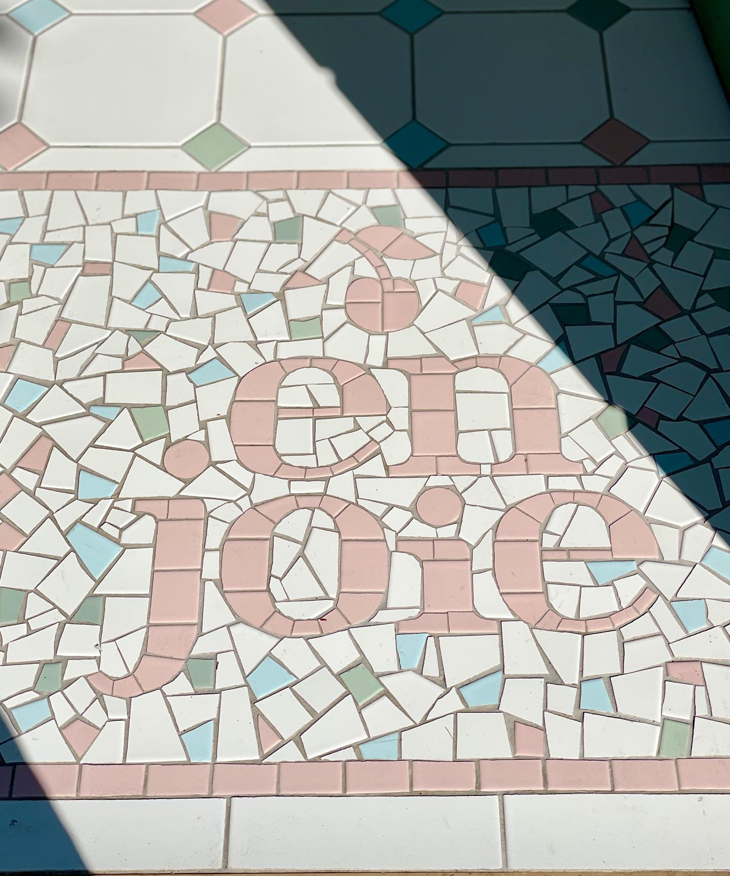 enjoie-mosaic